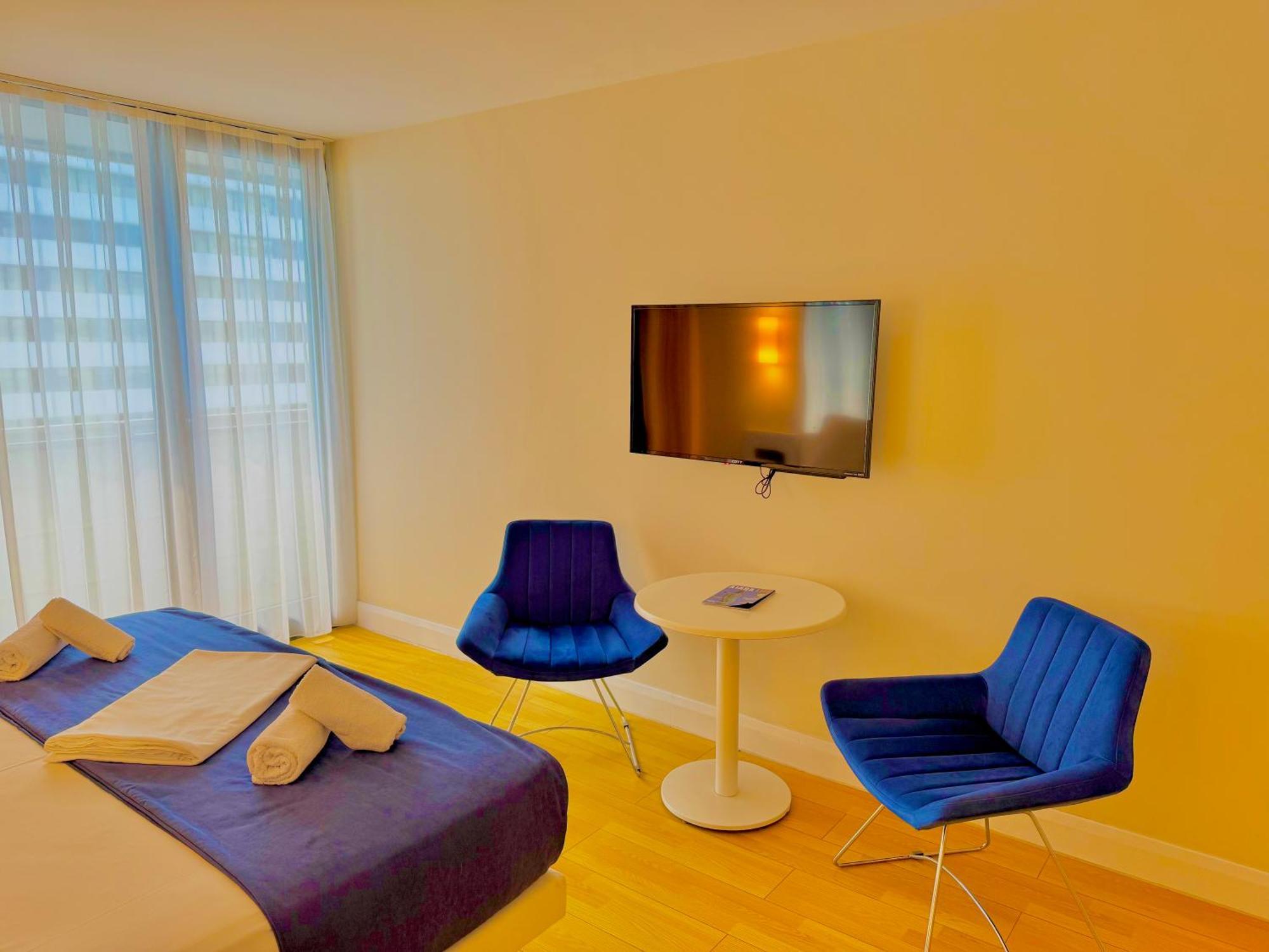 Vip Aparthotel Orbi City Sea View Batumi Exterior foto